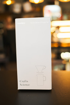 Hario Craft Science V60 keramický dripper na kávu s konvičkou, filtry a odměrkou