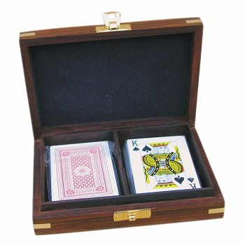 Karty na poker v dárkovém boxu