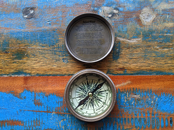 Mosazný kompas Stanley London 1885