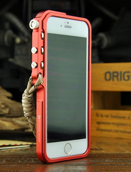 Odolný rámeček pro iPhone 5, 5s, se Trigger Bumper červený